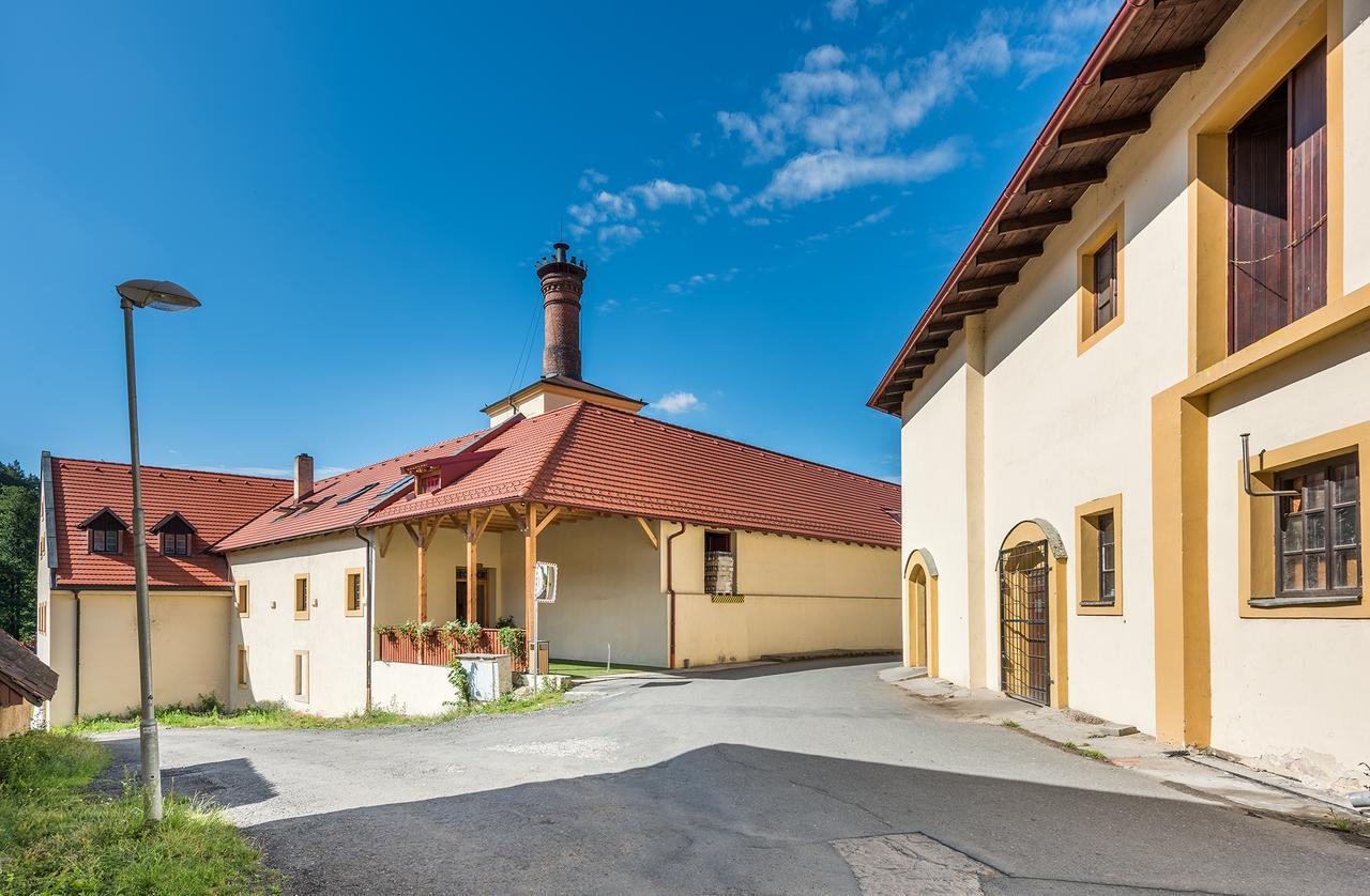 Pivovar Hubertus Kácov Exterior foto